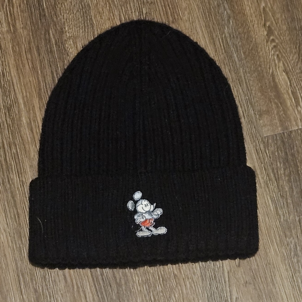 Original Disney Black Knit Kids Hat with Embroidered Mickey Mouse